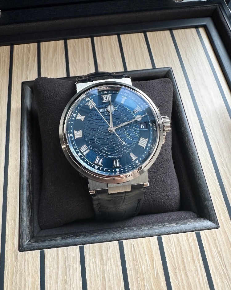 Часы Breguet Marine 5517BB/Y2/9ZU