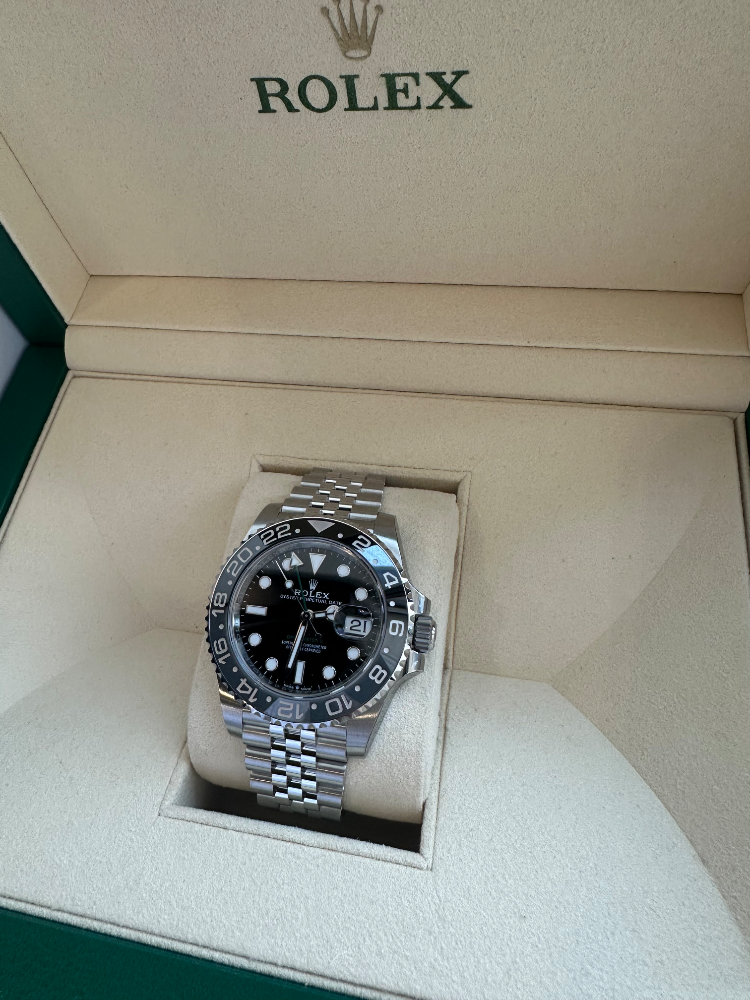 Часы Rolex GMT-Master II 126710GRNR