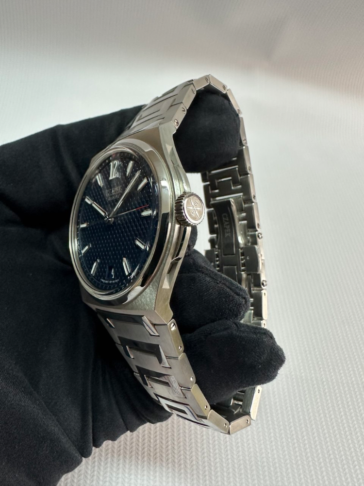 Часы Czapek Antarctique Passage De Drake Deep Blue Di