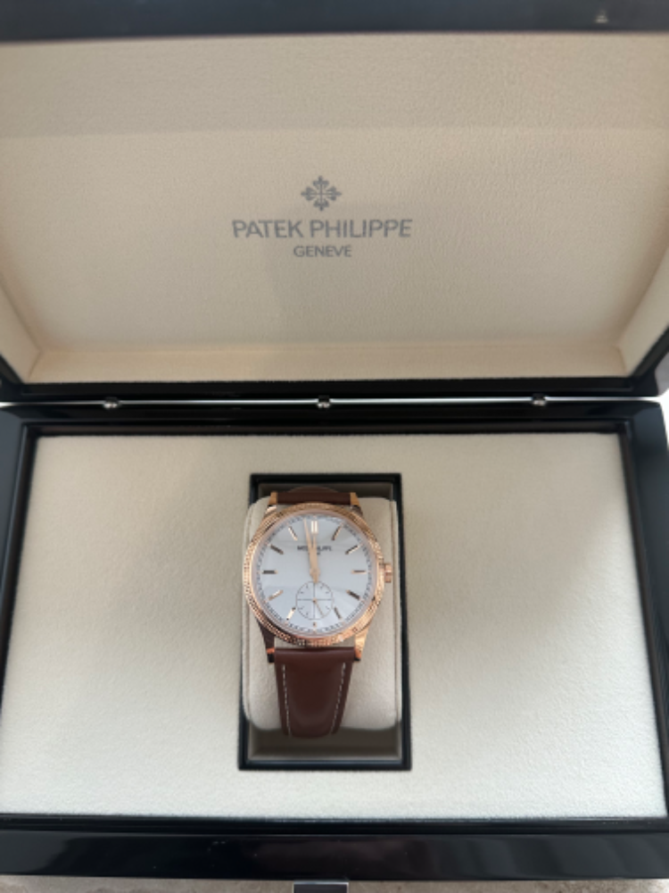 Часы Patek Philippe Calatrava 6119R-001.