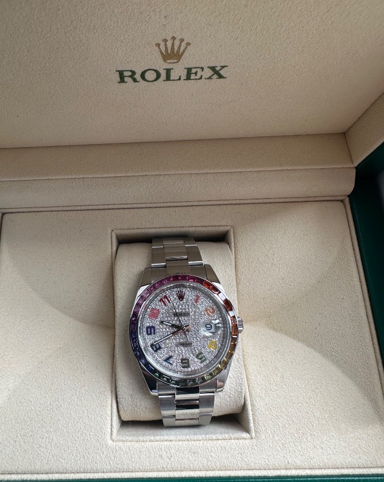 Часы Rolex DateJust 41 mm Rainbow 126300FIX