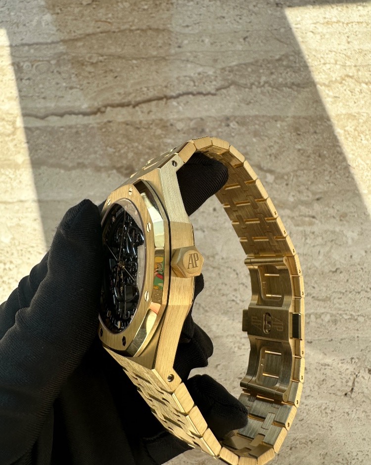 Часы AUDEMARS PIGUET Royal Oak Double Balance Wheel Openworked 41mm 15407BA.OO.1220BA.01