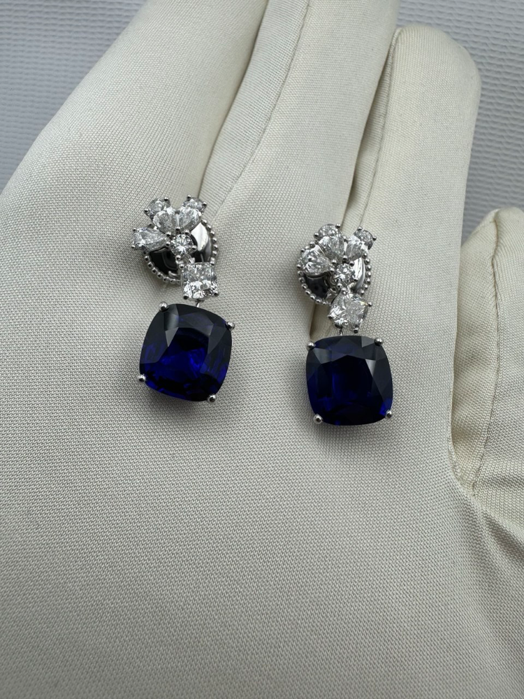 Серьги No name с сапфирами 7 18/6 64ct Vivid to deep blue.