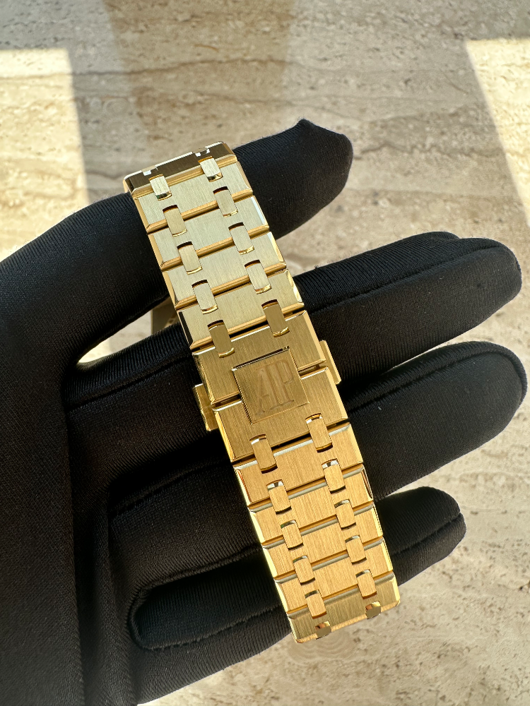 Часы AUDEMARS PIGUET Royal Oak Double Balance Wheel Openworked 41mm 15407BA.OO.1220BA.01
