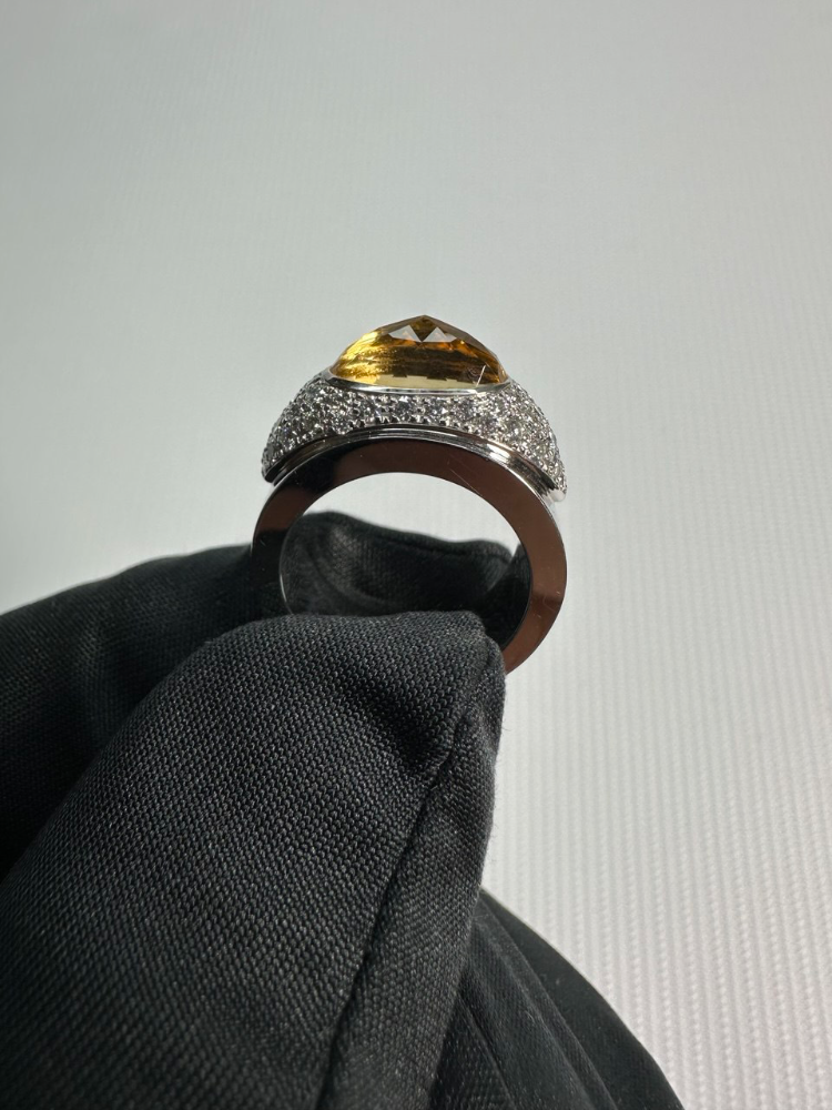 Кольцо Chopard Diamonds 823836-1109