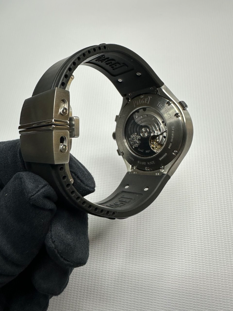 Часы Piaget Polo FortyFive Chronograph