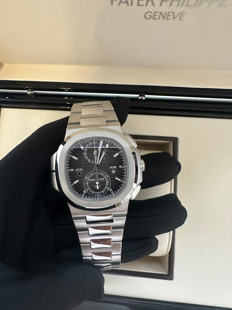 Часы Patek Philippe NAUTILUS TRAVEL TIME CHRONOGRAPH 5990/1A-001