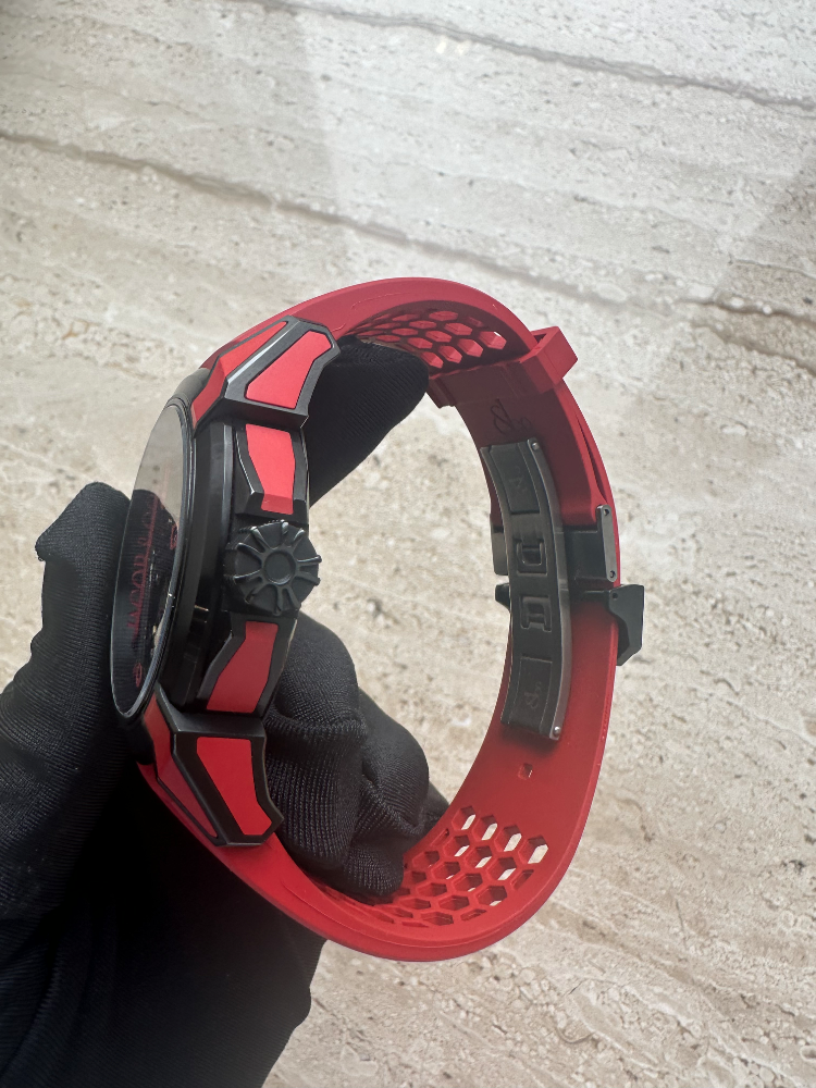 Часы JACOB and Co. Epic X Skeleton Titanium Red Hand-Wind EX100.21.RR.PY.A
