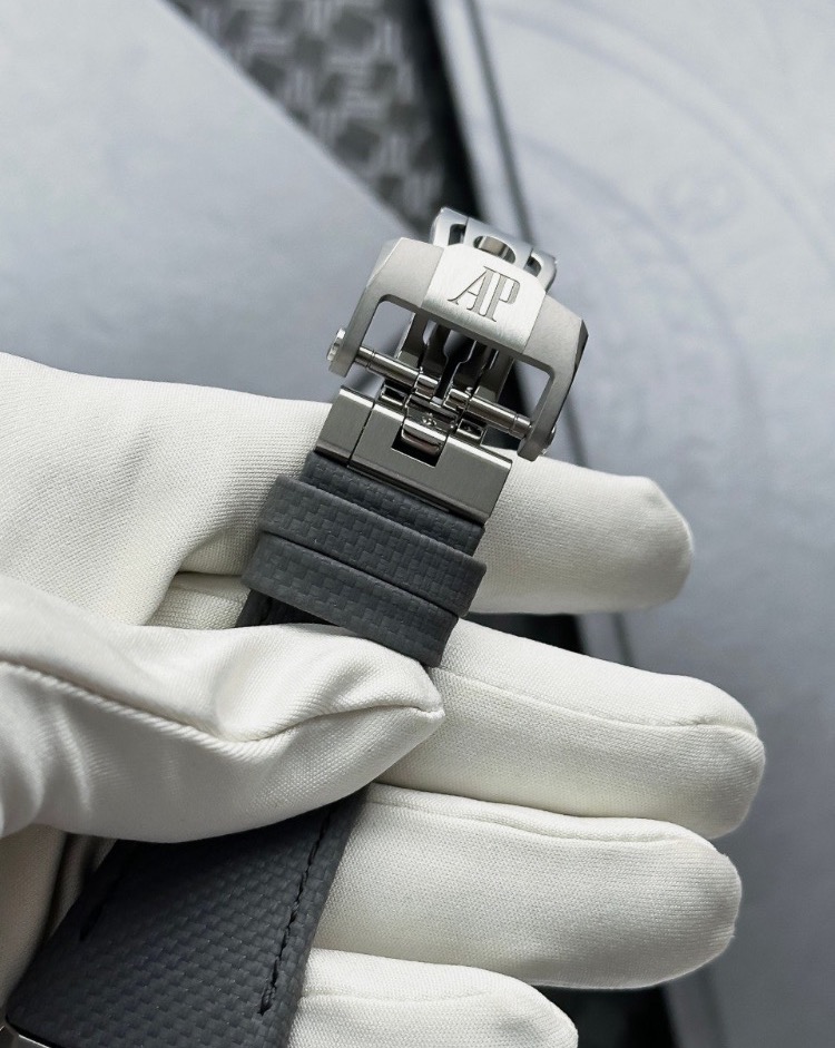 Часы AUDEMARS PIGUET KAWS TOURBILLON COMPANION OPENWORKED DIAL LIMITED EDITION 26656TI.GG.D019VE.01