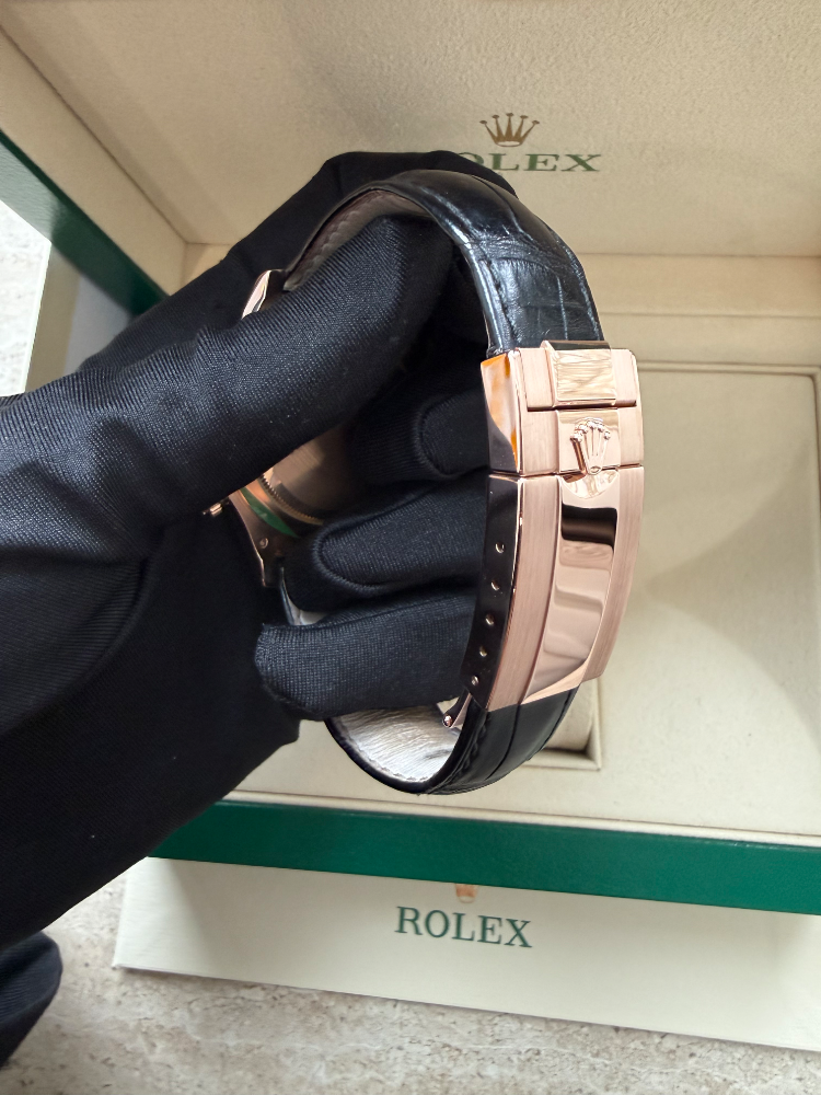 Часы Rolex DAYTONA COSMOGRAPH 40MM EVEROSE GOLD 116515Chocolate Brown