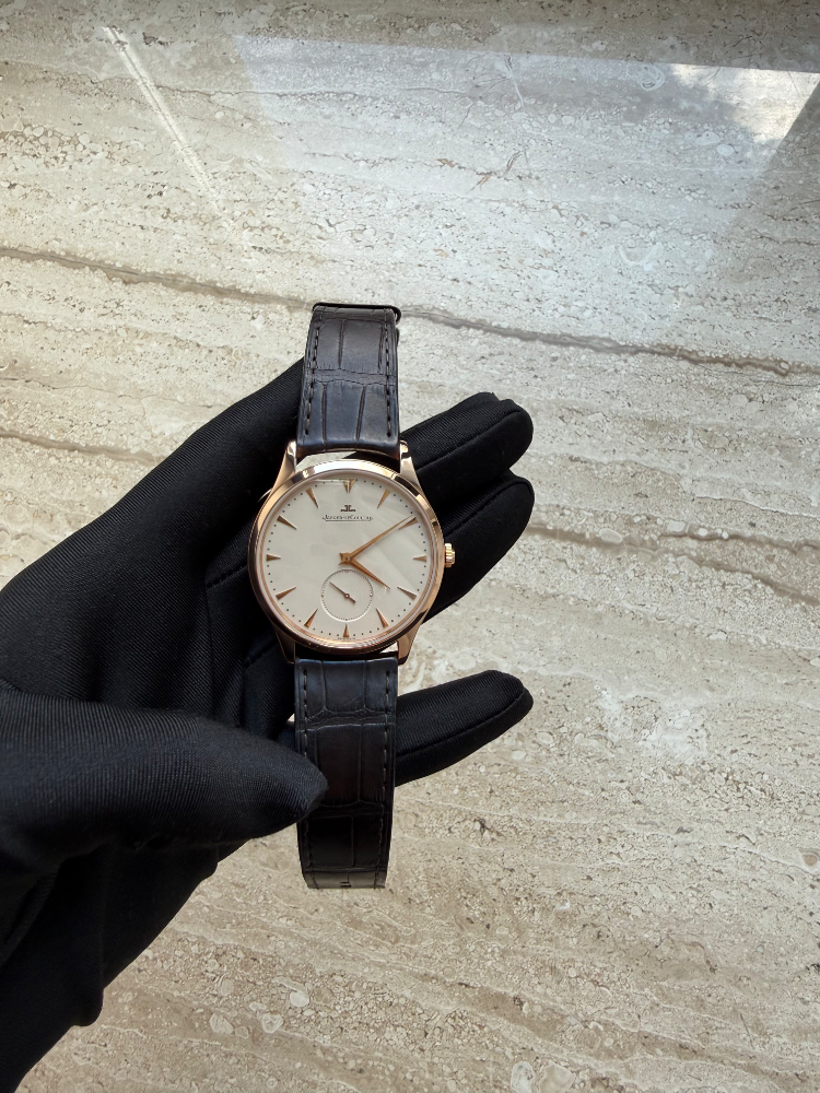 Часы Jaeger LeCoultre Master Ultra Thin 174.2.90.S