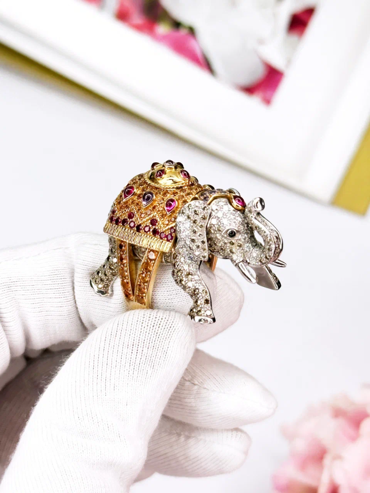 Кольцо Boucheron HATHI THE ELEPHANT FAMILY JRG01474