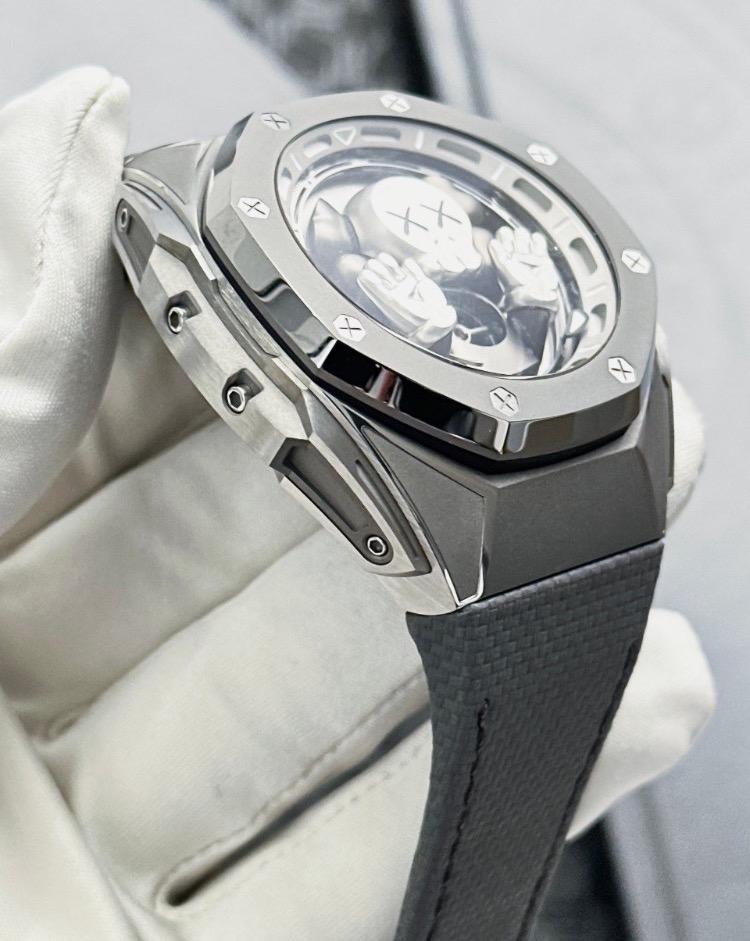 Часы AUDEMARS PIGUET KAWS TOURBILLON COMPANION OPENWORKED DIAL LIMITED EDITION 26656TI.GG.D019VE.01