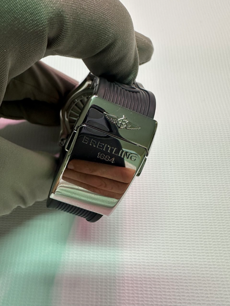 Часы Breitling Airwolf Raven