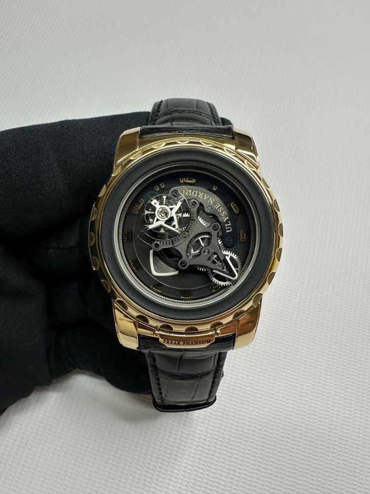 Часы Ulysse Nardin FREAK PHANTOM