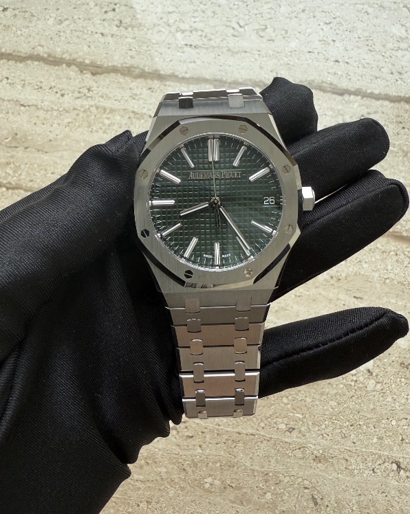 Часы AUDEMARS PIGUET ROYAL OAK SELFWINDING 15510ST.OO.1320ST.09