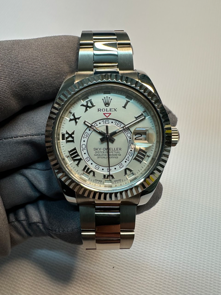 Часы Rolex Sky-Dweller 42mm White Gold 326939 Ivory