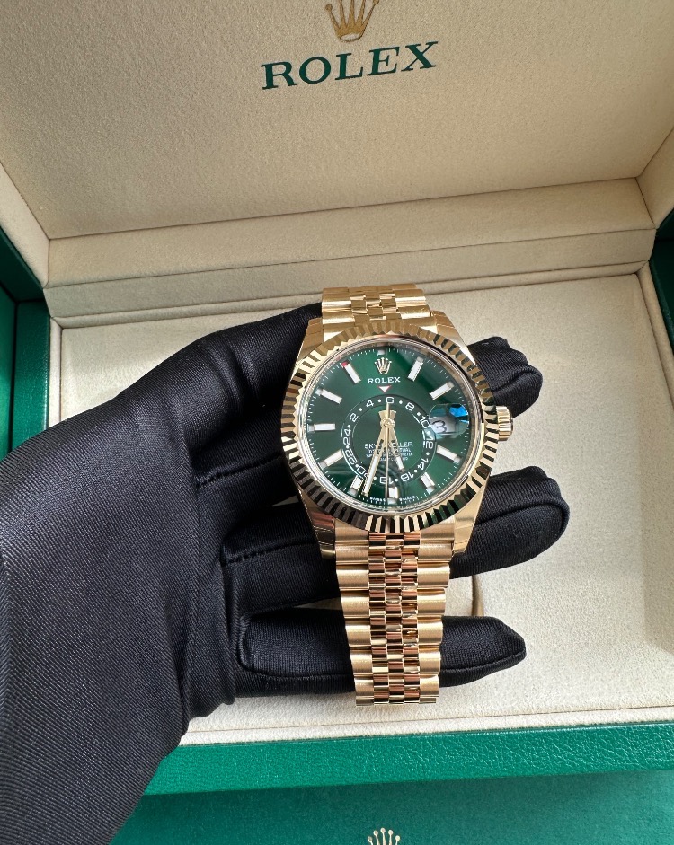 Часы Rolex SKY-DWELLER Yellow Gold 336938-0008