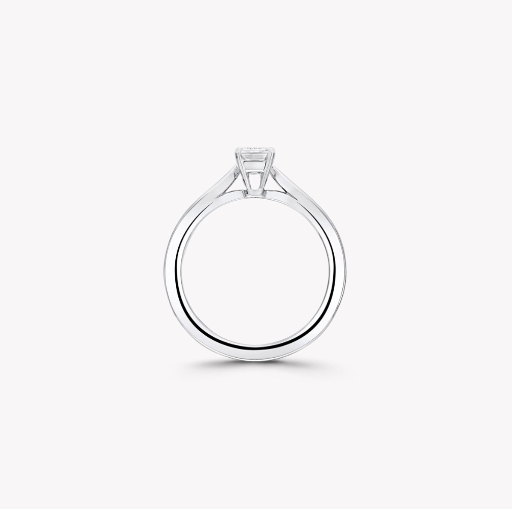 Кольцо Graff Paragon Emerald Cut Diamond Engagement Ring PLATINUM ES00 0 5 ct H/VVS1
