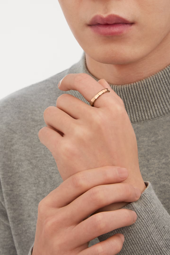Кольцо BVLGARI Serpenti Viper Ring 349651 (Размер 52)