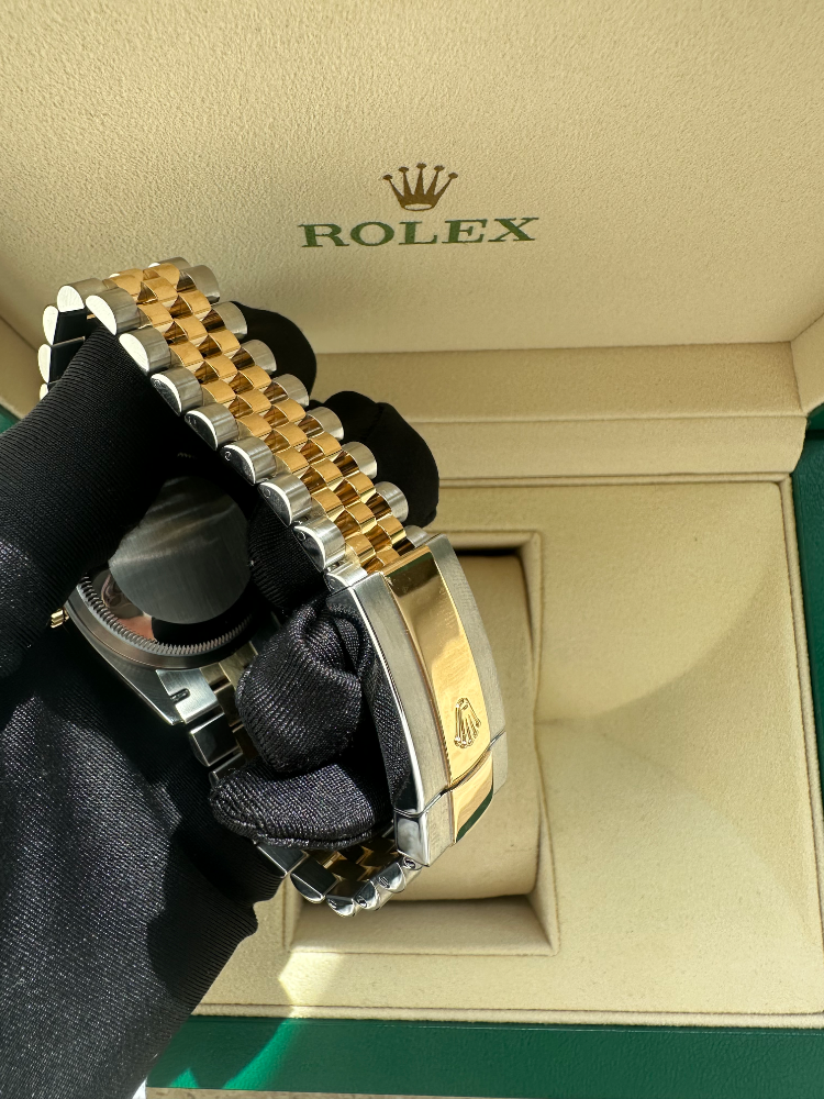 Часы Rolex DateJust 36 mm Steel and Yellow gold 126233-0031