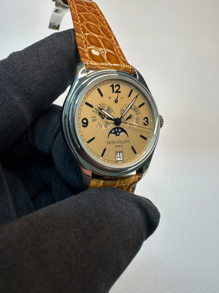 Часы Patek Philippe Complications 5450P-001