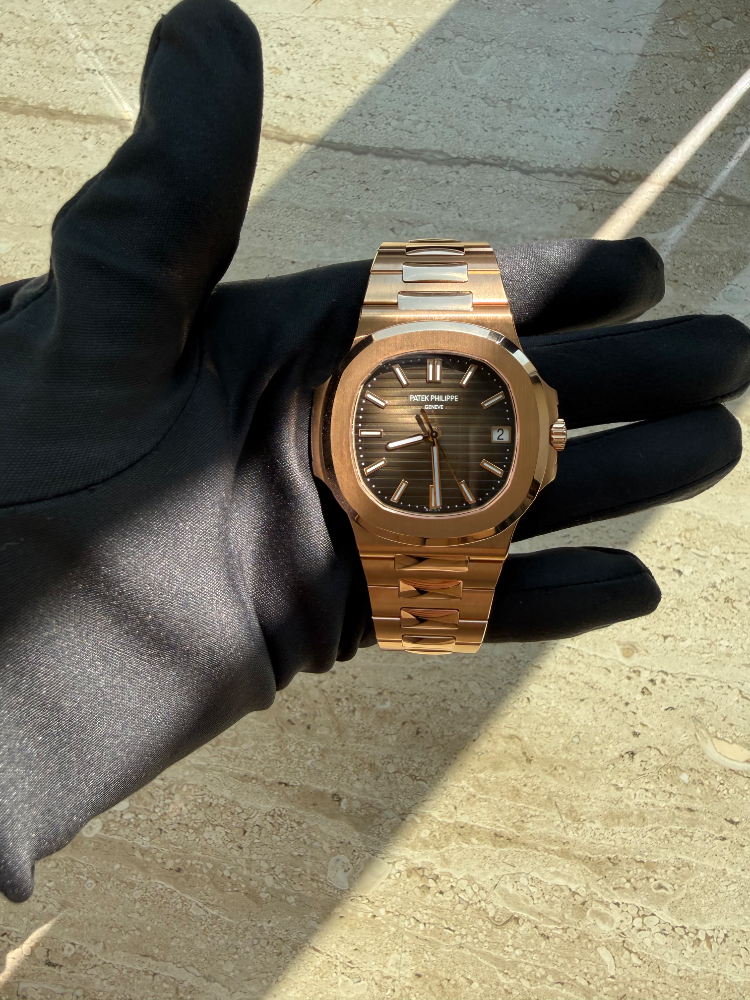 Часы Patek Philippe Nautilus 5711/1R-001