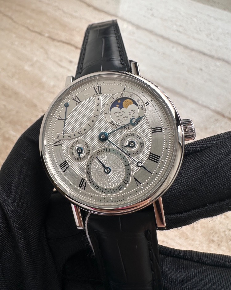 Часы Breguet CLASSIQUE COMPLICATIONS 5447PT