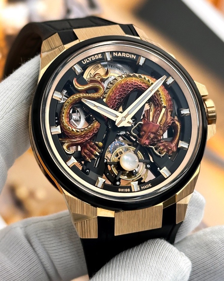 Часы Ulysse Nardin BLAST TOURBILLON DRAGON 1725-400-2A/1A