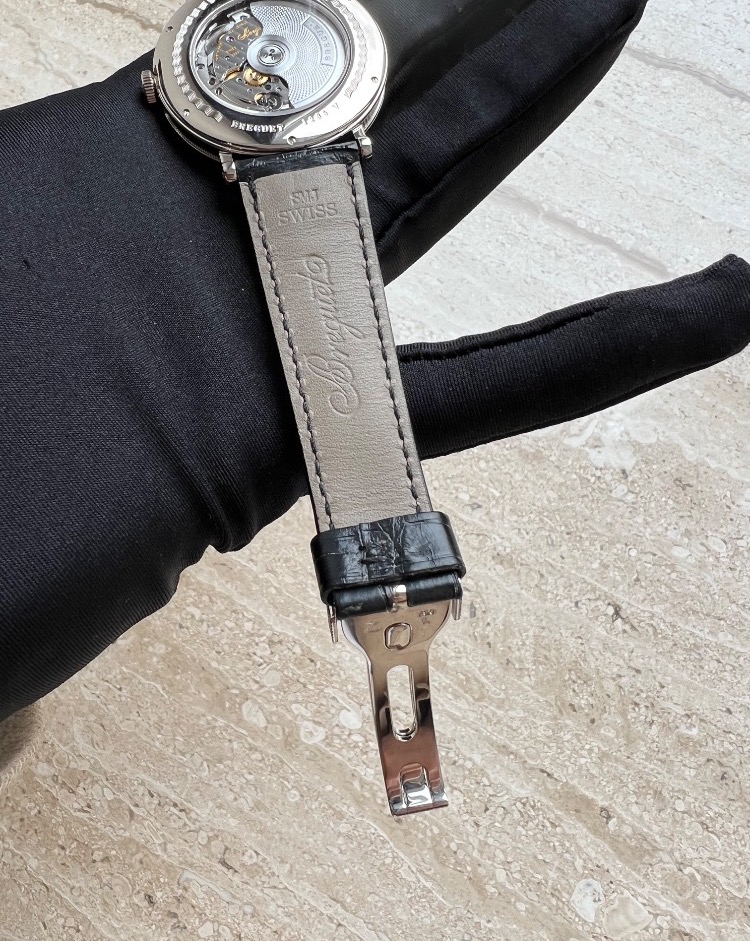 Часы Breguet CLASSIQUE 5207
