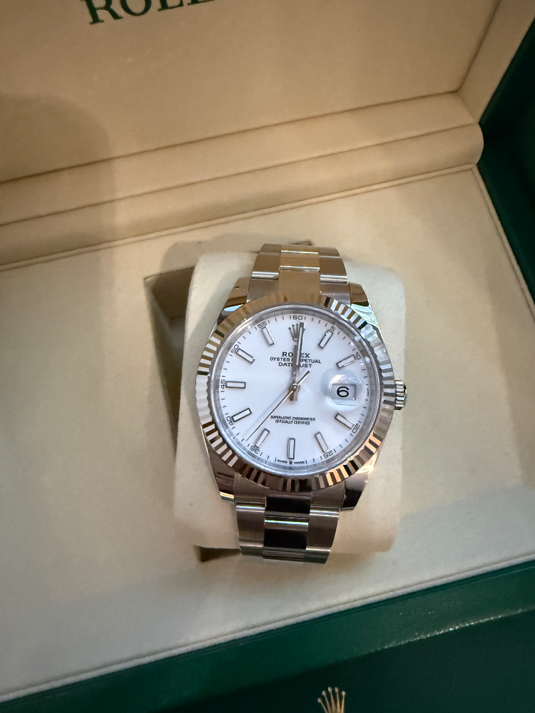 Часы Rolex Oyster Perpetual Datejust 41mm 126334