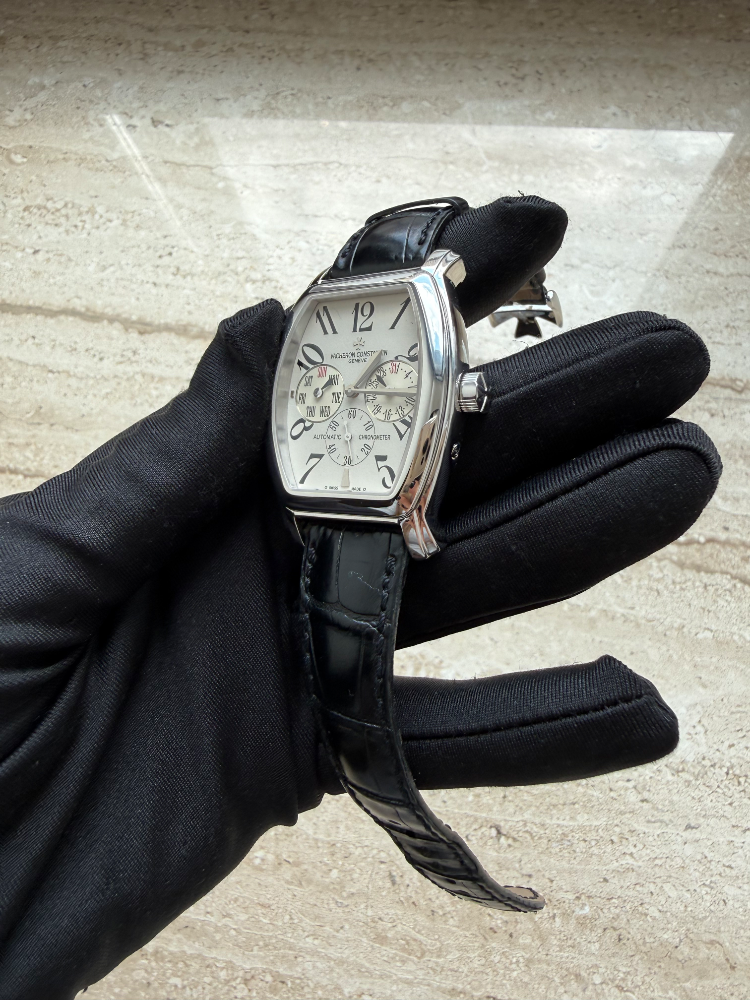 Часы Vacheron Constantin Malte Tonneau Day & Date Royal Eagle 42009/000G-8979