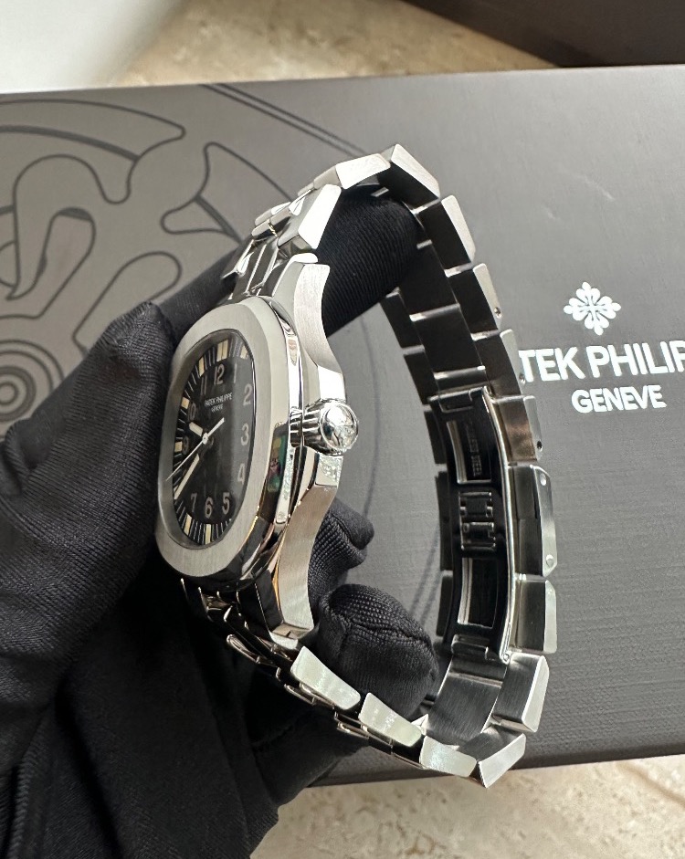 Часы Patek Philippe Aquanaut 5066A-001