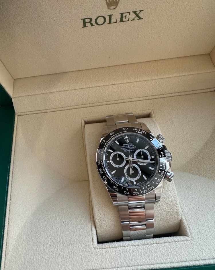 Часы Rolex Cosmograph Daytona steel 126500LN-0002