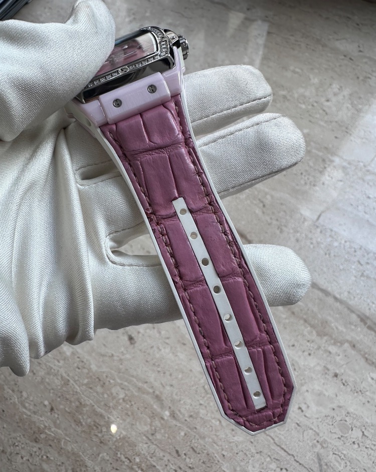 Часы Hublot SPIRIT OF BIG BANG PINK CERAMIC TITANIUM DIAMONDS 665.RN.891P.LR.1204