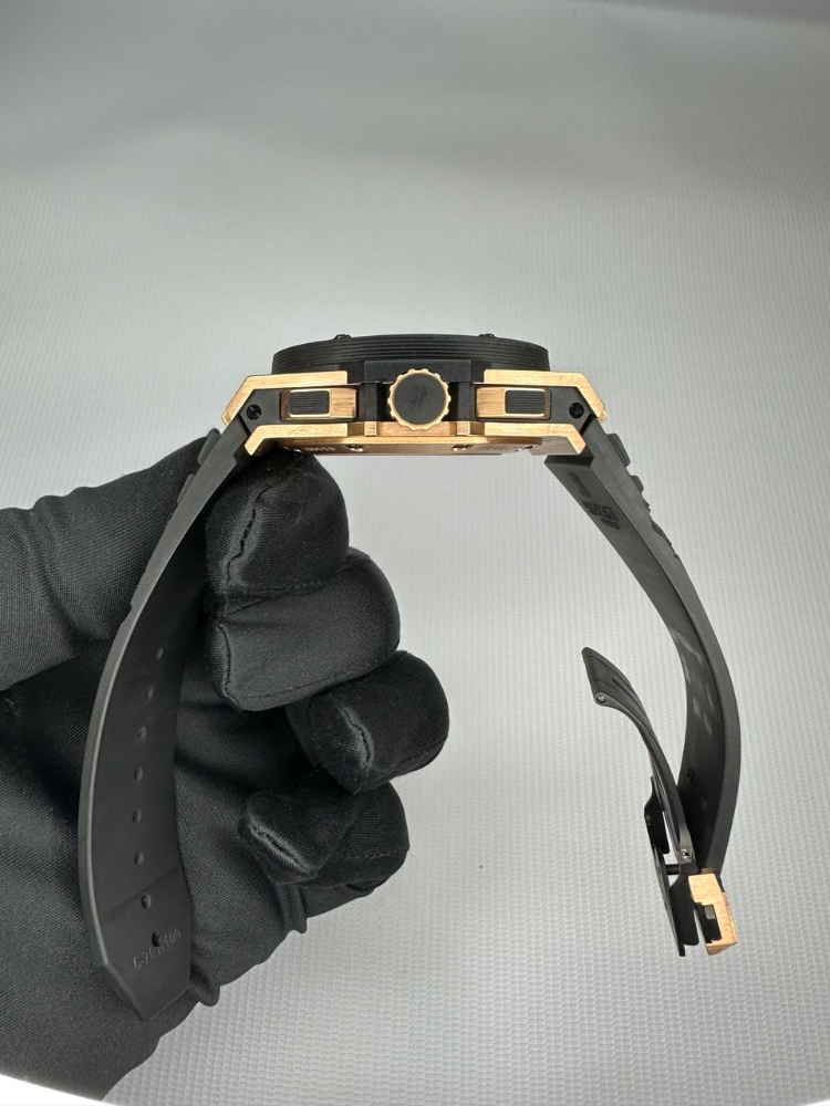 Часы Hublot King Power Unico King Gold 701.OQ.0180.RX