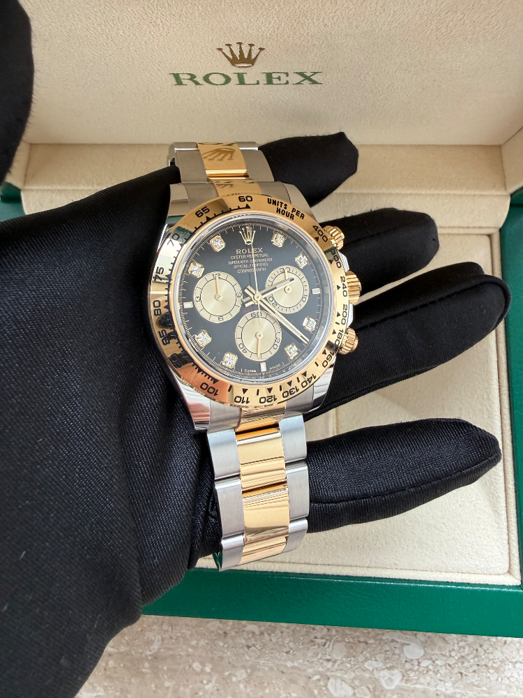 Часы Rolex DAYTONA COSMOGRAPH 40MM STEEL AND YELLOW GOLD 126503-0002