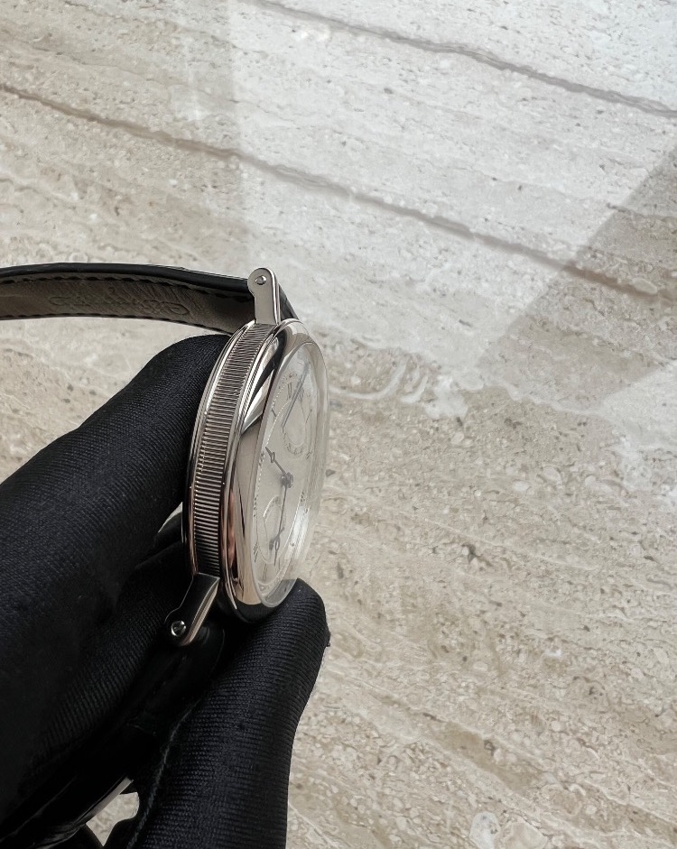 Часы Breguet CLASSIQUE 5207
