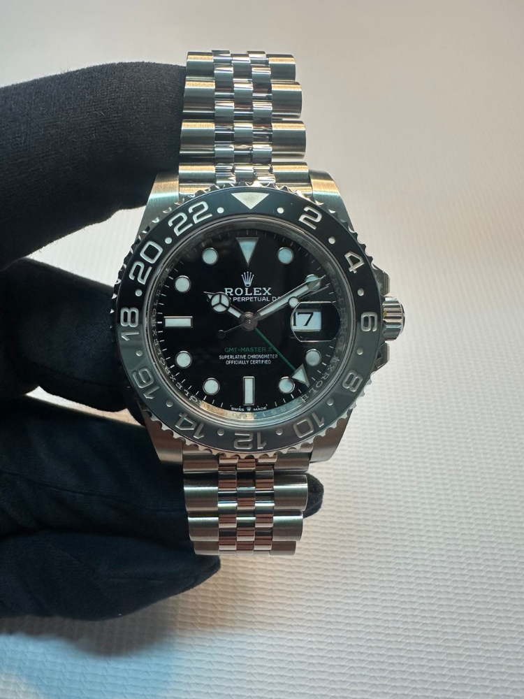 Часы Rolex GMT-Master II 126710GRNR
