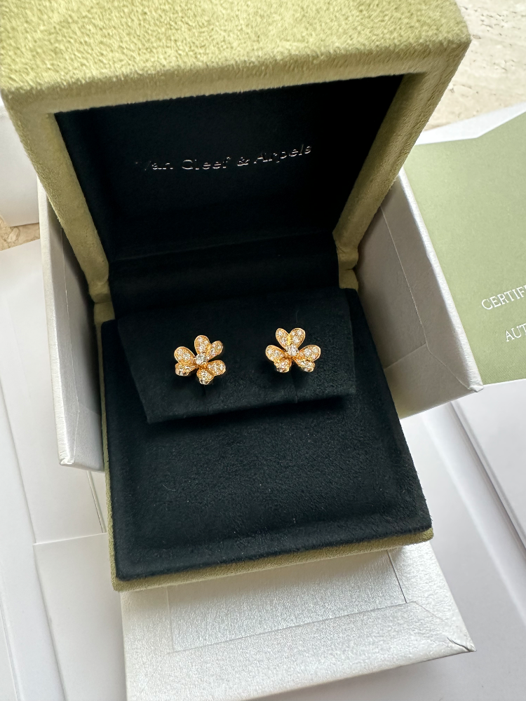 Серьги Van Cleef & Arpels Frivole миниатюрная модель VCARP24200