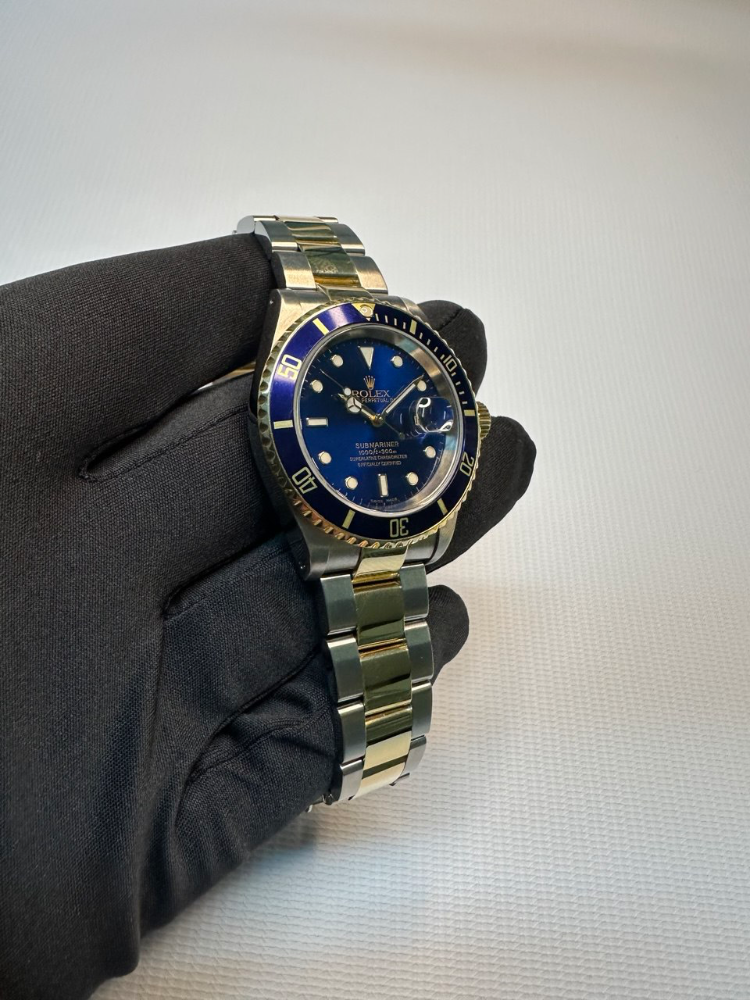 Часы Rolex Submariner Date 40mm 16613