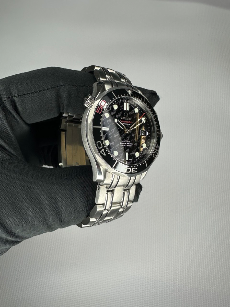 Часы Omega Seamaster 300 M Diver Co-Axial 41 mm James Bond 50th Anniversary 212.30.41.20.01.005