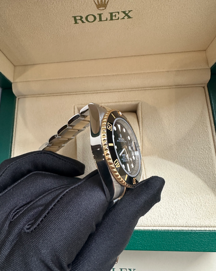 Часы Rolex Submariner Date 41 mm Steel and Yellow Gold 126613LN-0002