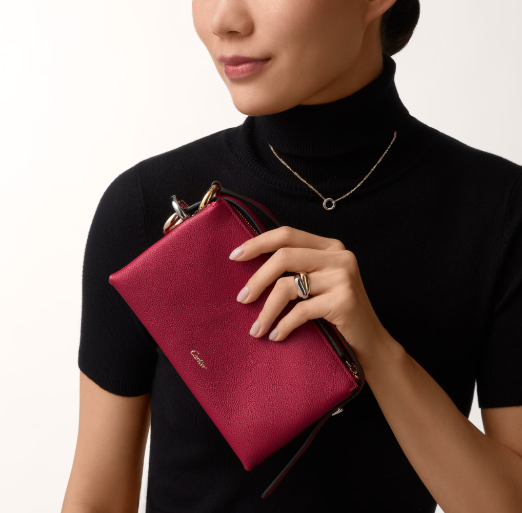 Браслет Cartier TRINITY PENDANT MINI MODEL B7224816