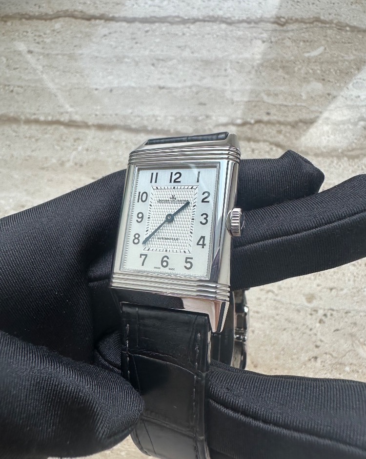 Часы Jaeger LeCoultre Jaeger-LeCoultre Reverso Classic Large 3828420
