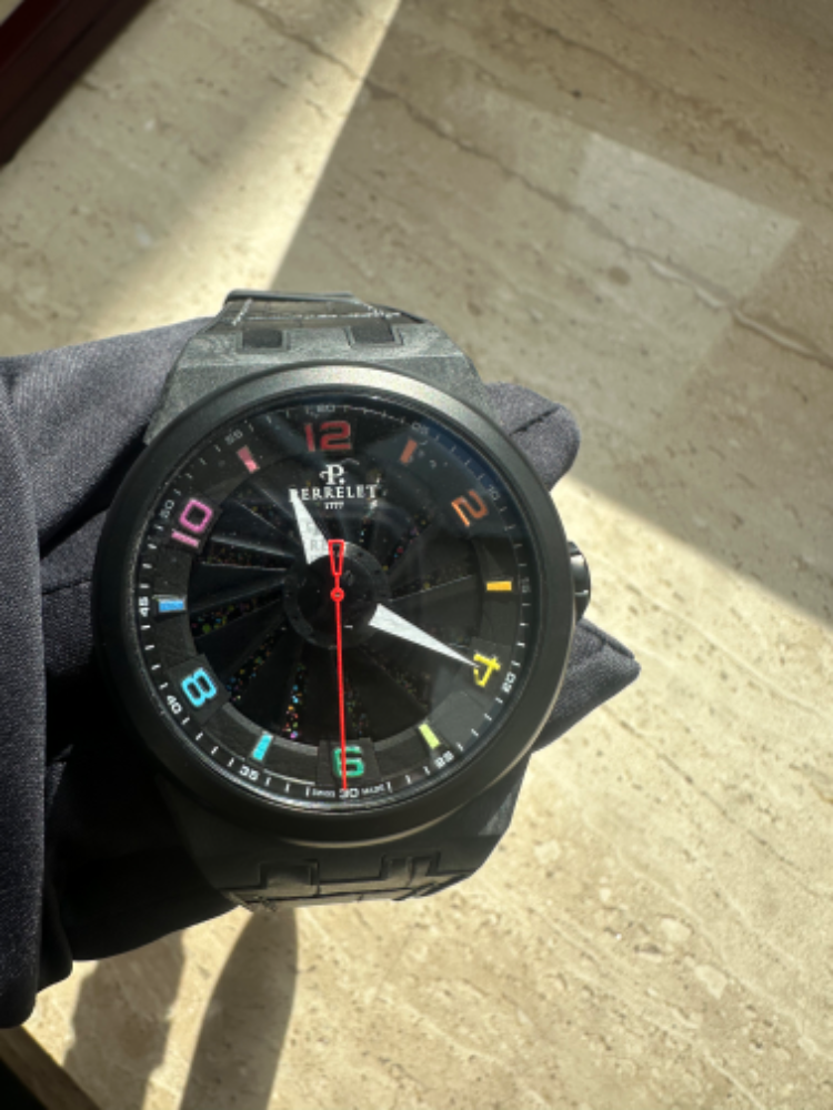 Часы Perrelet Turbine Rainbow Limited Edition A8003/1