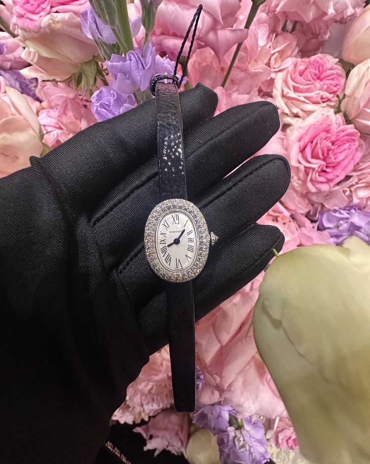 Часы Cartier BAIGNOIRE WJBA0050