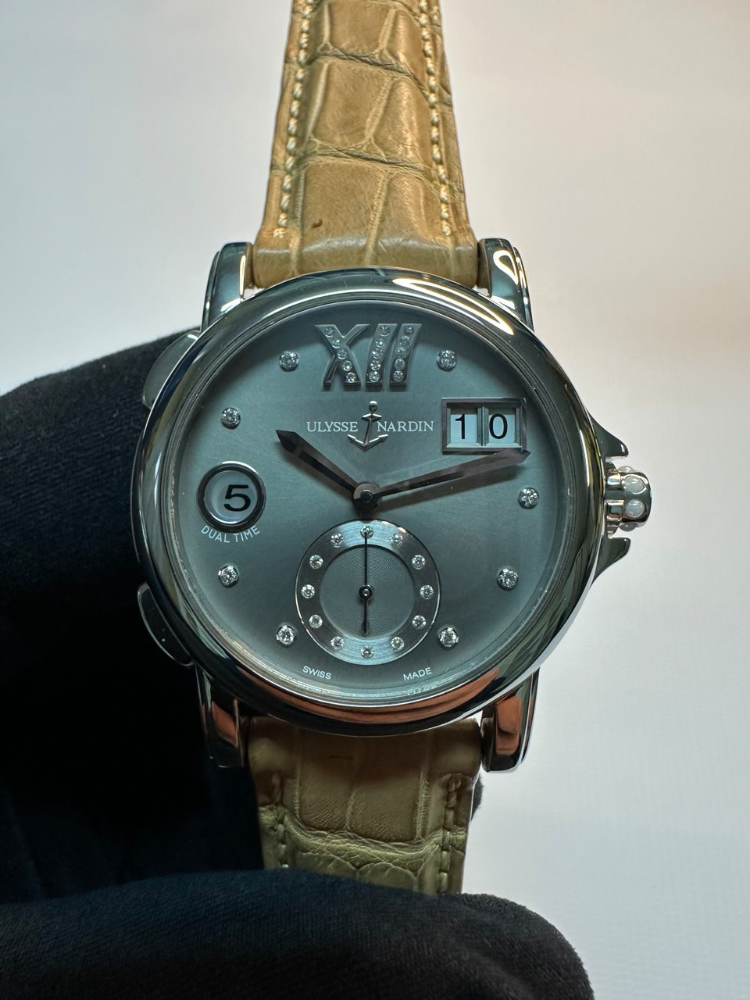 Часы Ulysse Nardin Dual Time Ladies Small Seconds 243-22