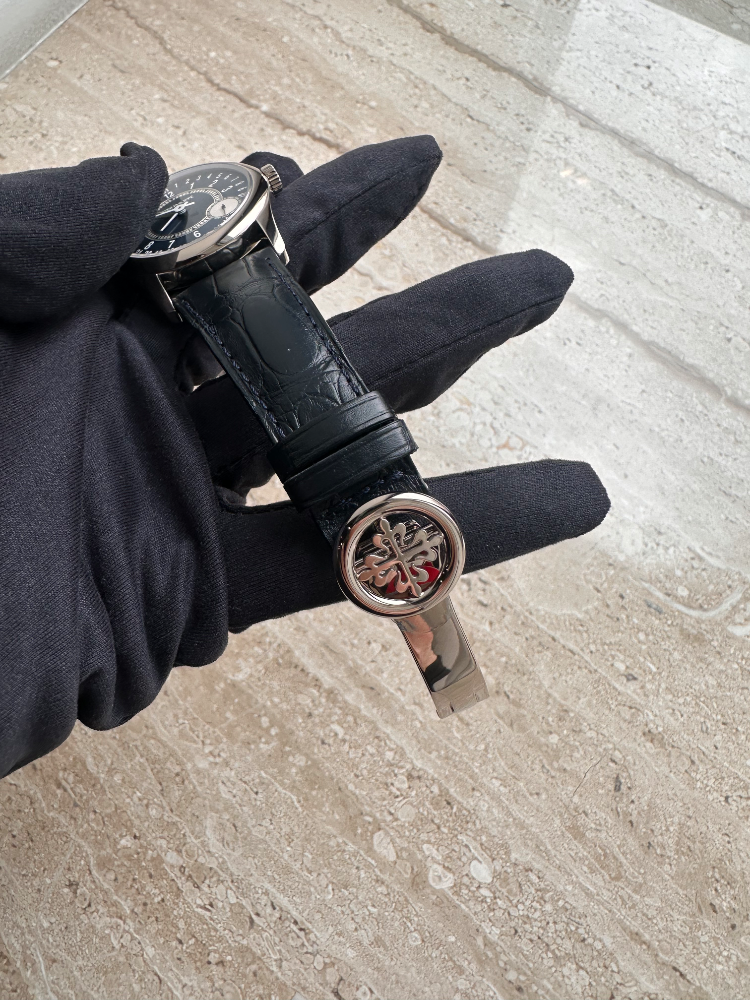 Часы Patek Philippe Calatrava 6000G-012