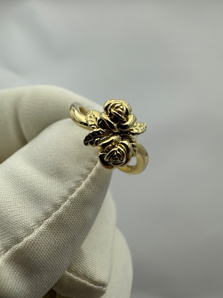 Кольцо Carrera y Carrera Carters y Carrera Rose